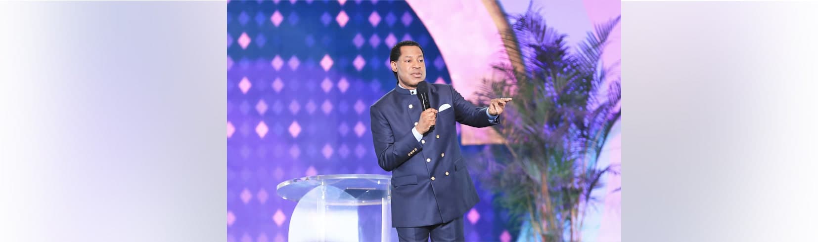 DECLARE YOUR FAITH THROUGH WATER BAPTISM